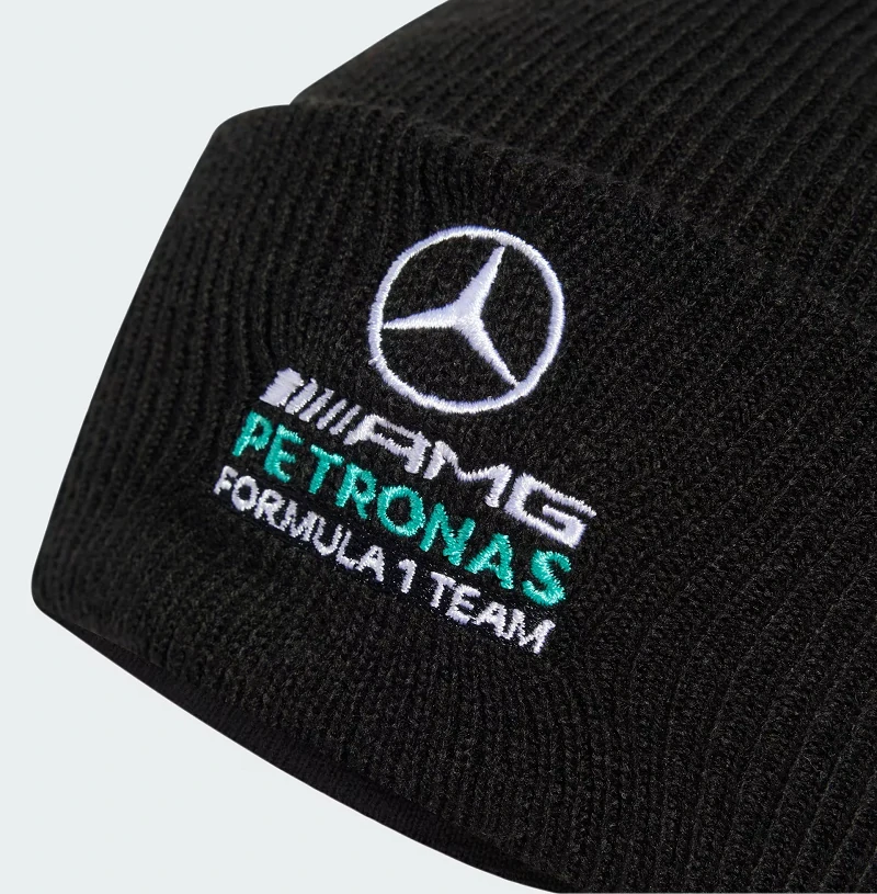 Zimní čepice Mercedes