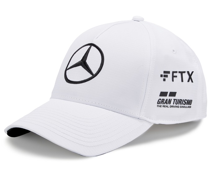 Mercedes bílá čepice