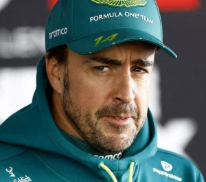 Aston Martin kšiltovka Fernando Alonso