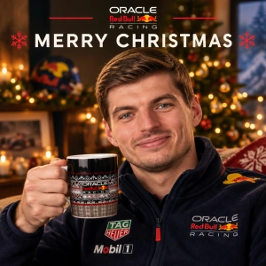 Originální vánoční hrnek RedBull