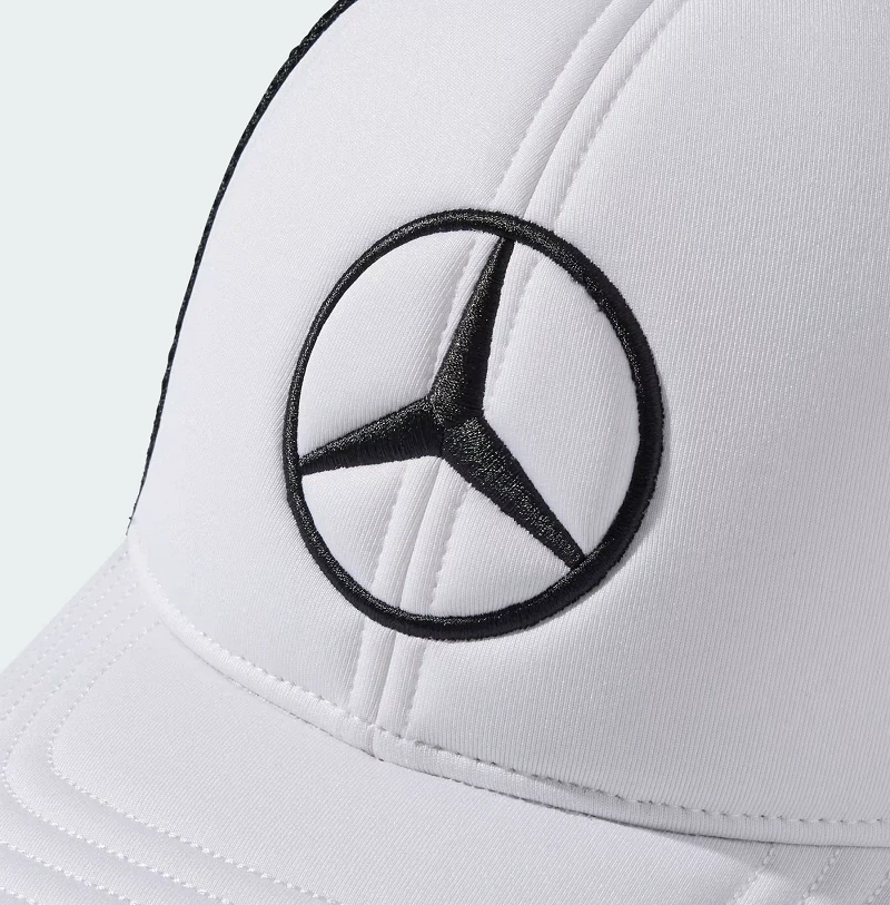 Kšiltovka Mercedes AMG F1