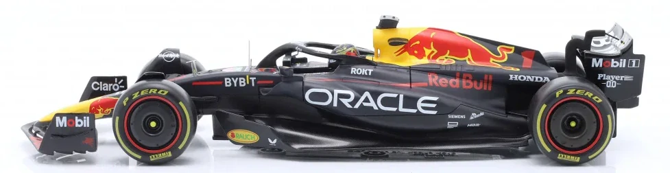 Red Bull Max Verstappen Abú Dhabí GP 23" Winner 1/18 Limited