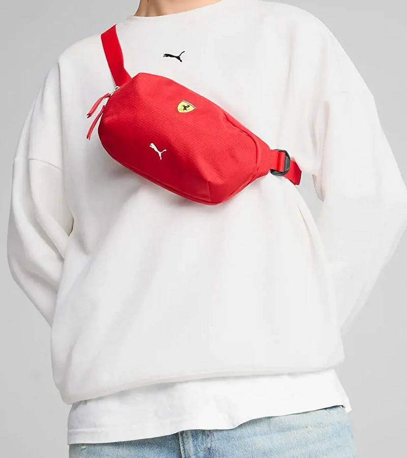 Ledvinka Ferrari červená