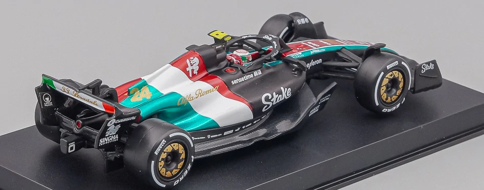 F1 Alfa Romeo Monza C43 Zhou Guanyu