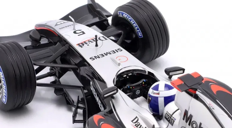 F1 McLaren David Coulthard 1/18 Limited