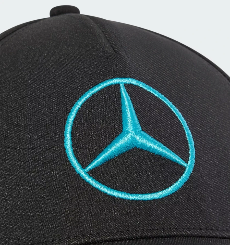 Kšiltovka George Russell Mercedes