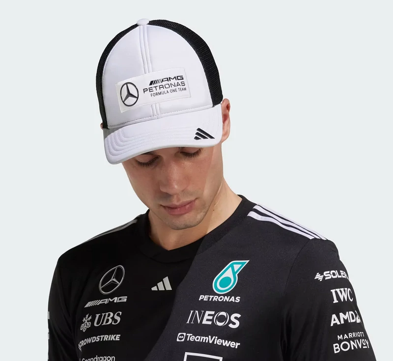 Kšiltovka Mercedes AMG