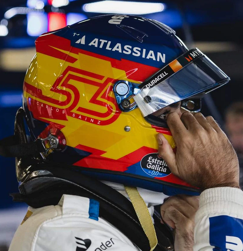 Helma Carlos Sainz 2025